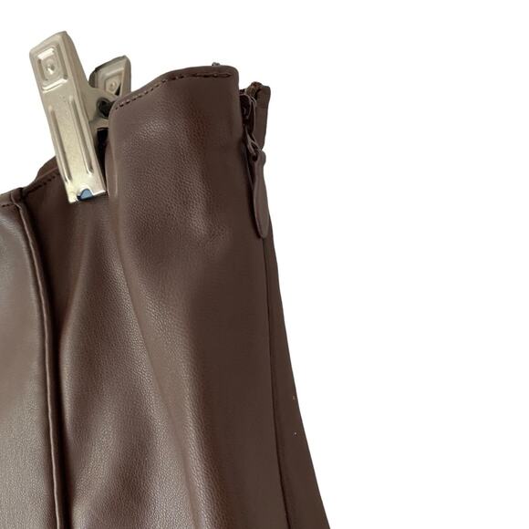 Maniere De Voir Vegan Faux Leather Brown Ribbed Patent Leggings Moto NWT size 12 - Picture 10 of 15